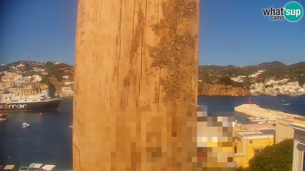 Otok Ponza web kamera Luka