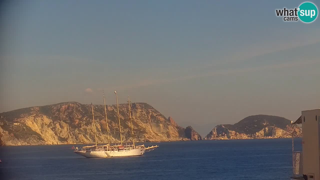Otok Ponza web kamera Luka