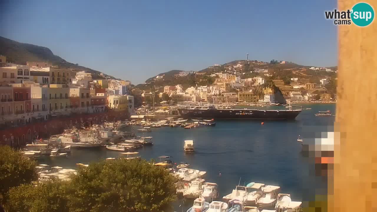 Isla de Ponza – puerto
