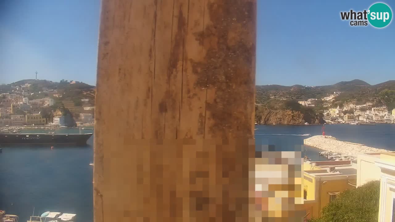 Otok Ponza web kamera Luka
