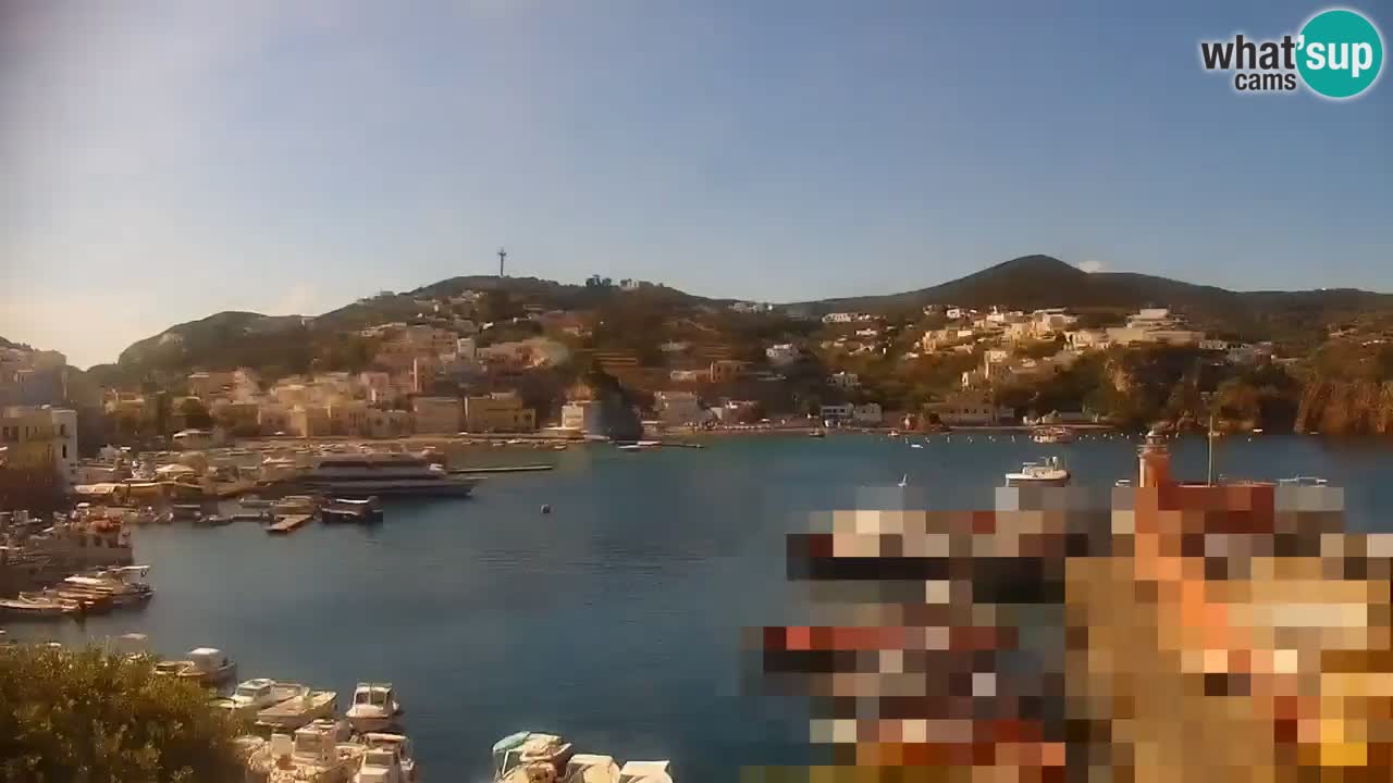 Island of Ponza livecam – the port webcam live