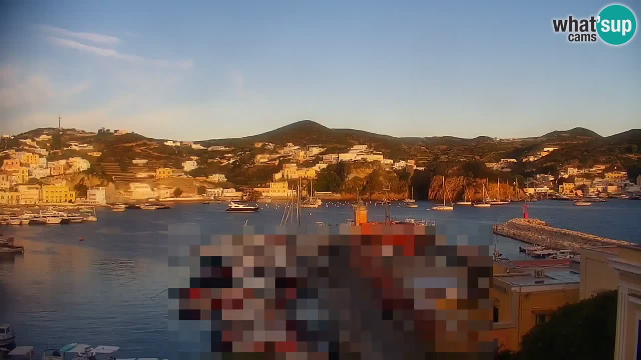 Island of Ponza livecam – the port webcam live