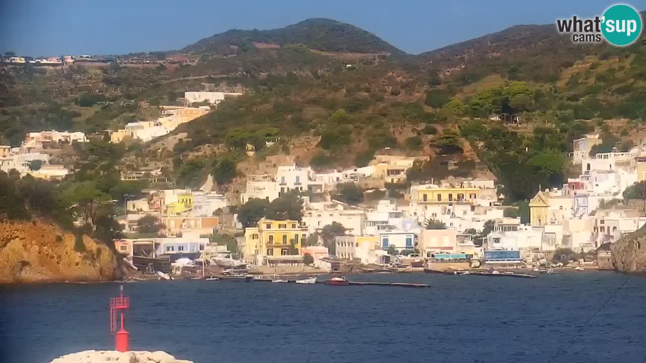 Island of Ponza livecam – the port webcam live