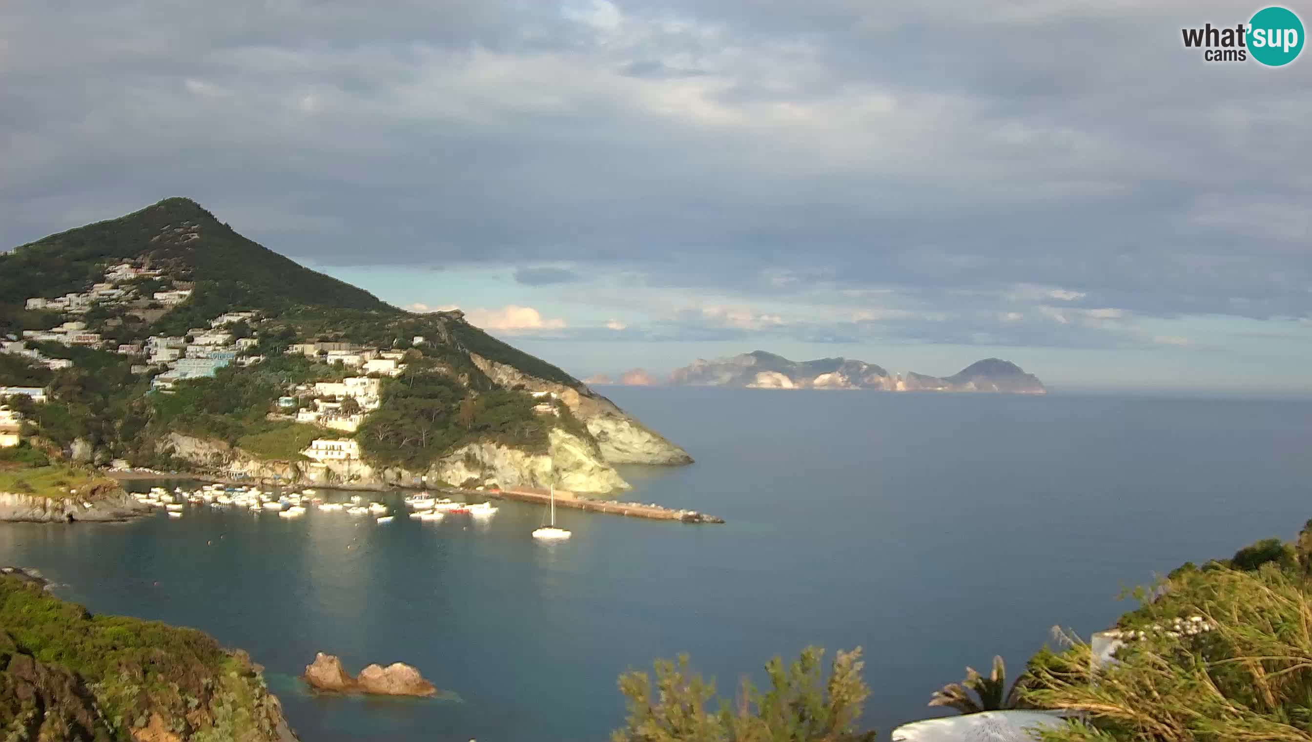 Webcam en vivo Ponza – Cala Feola – Atardecer isla Palmarola