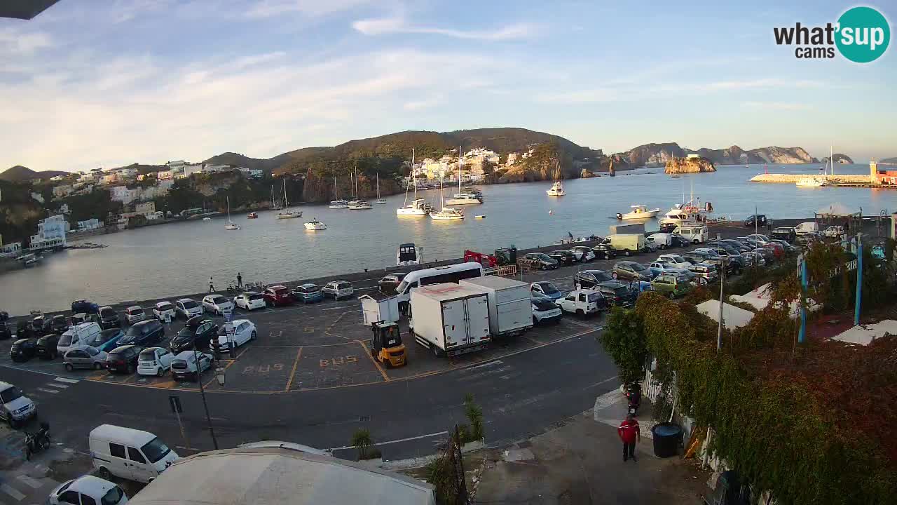 Webcam du port de Ponza – Île de Ponza