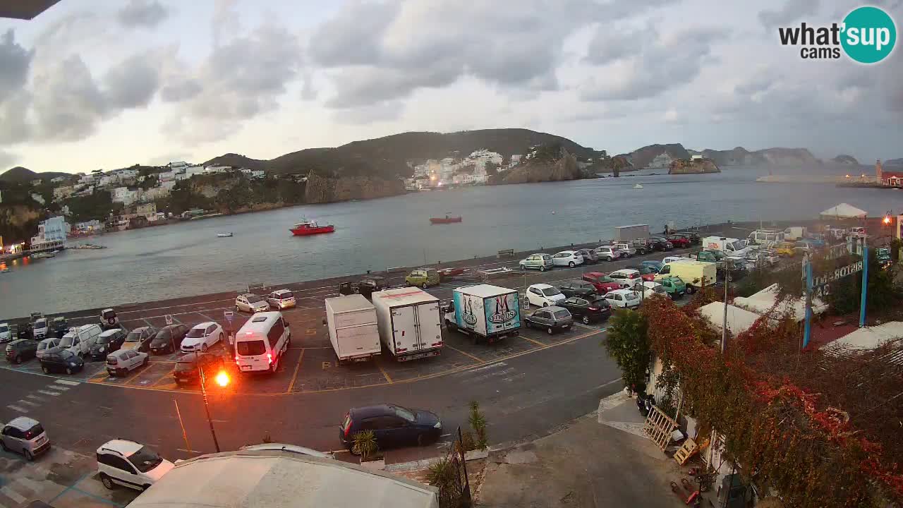 Insel Ponza Hafen webcam – Italien