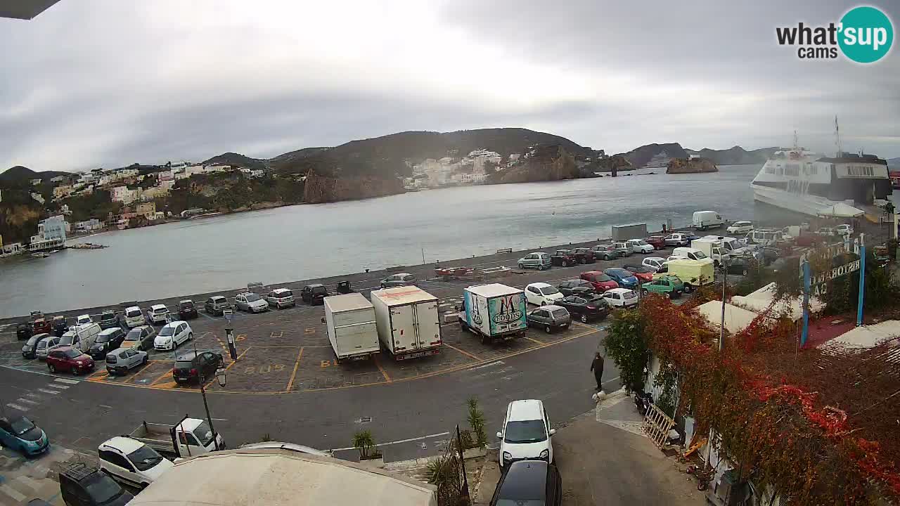 Insel Ponza Hafen webcam – Italien