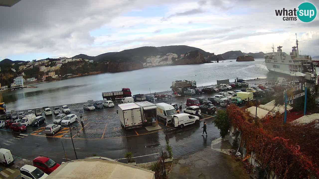 Insel Ponza Hafen webcam – Italien