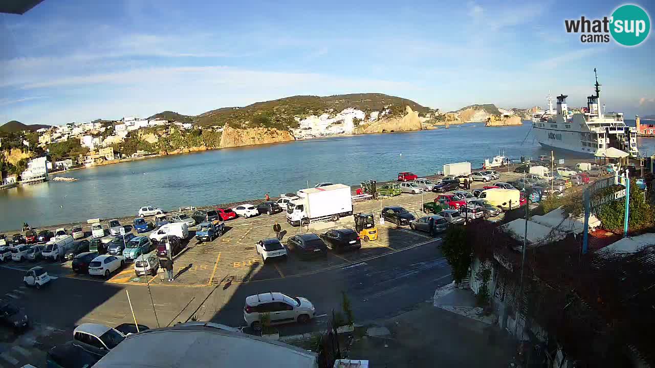 Insel Ponza Hafen webcam – Italien