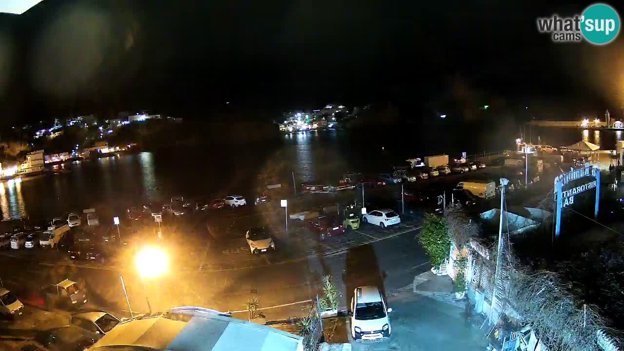 Insel Ponza Hafen webcam – Italien