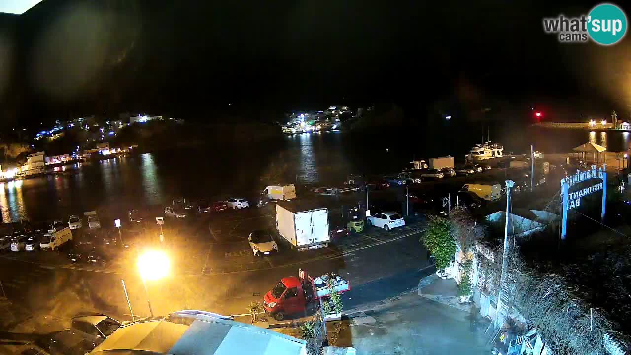 Insel Ponza Hafen webcam – Italien