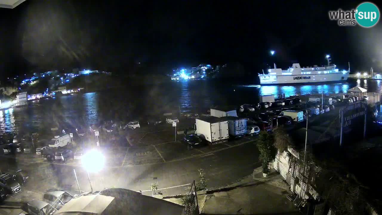 Insel Ponza Hafen webcam – Italien