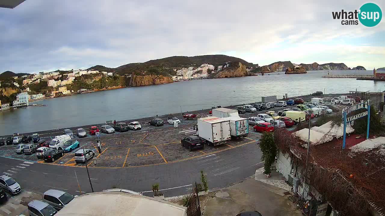 Insel Ponza Hafen webcam – Italien