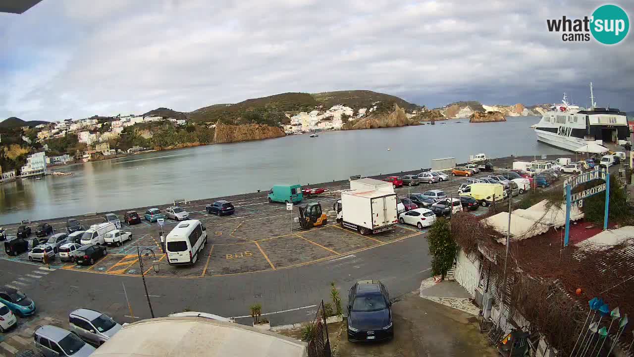 Insel Ponza Hafen webcam – Italien