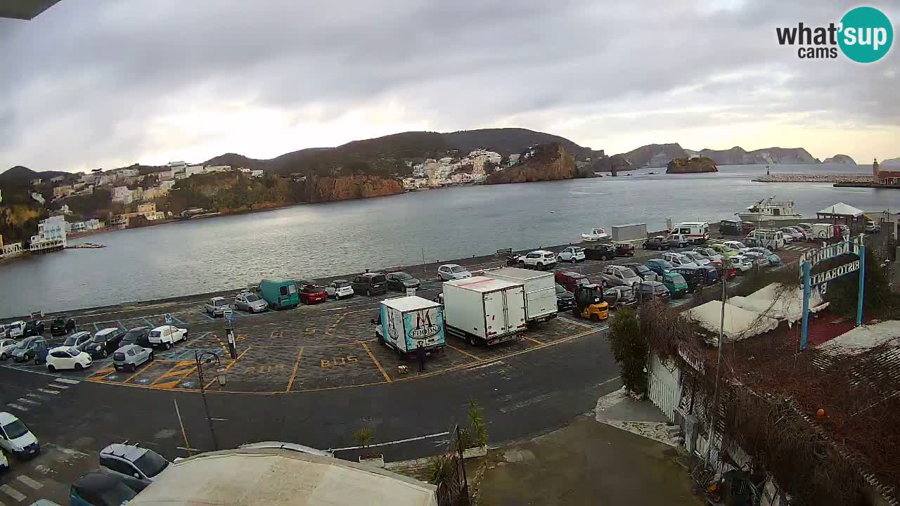 Insel Ponza Hafen webcam – Italien