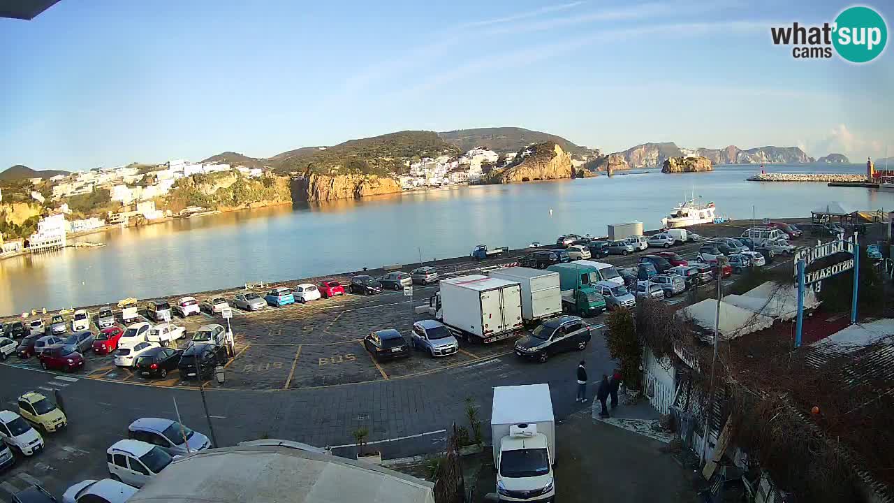 Insel Ponza Hafen webcam – Italien