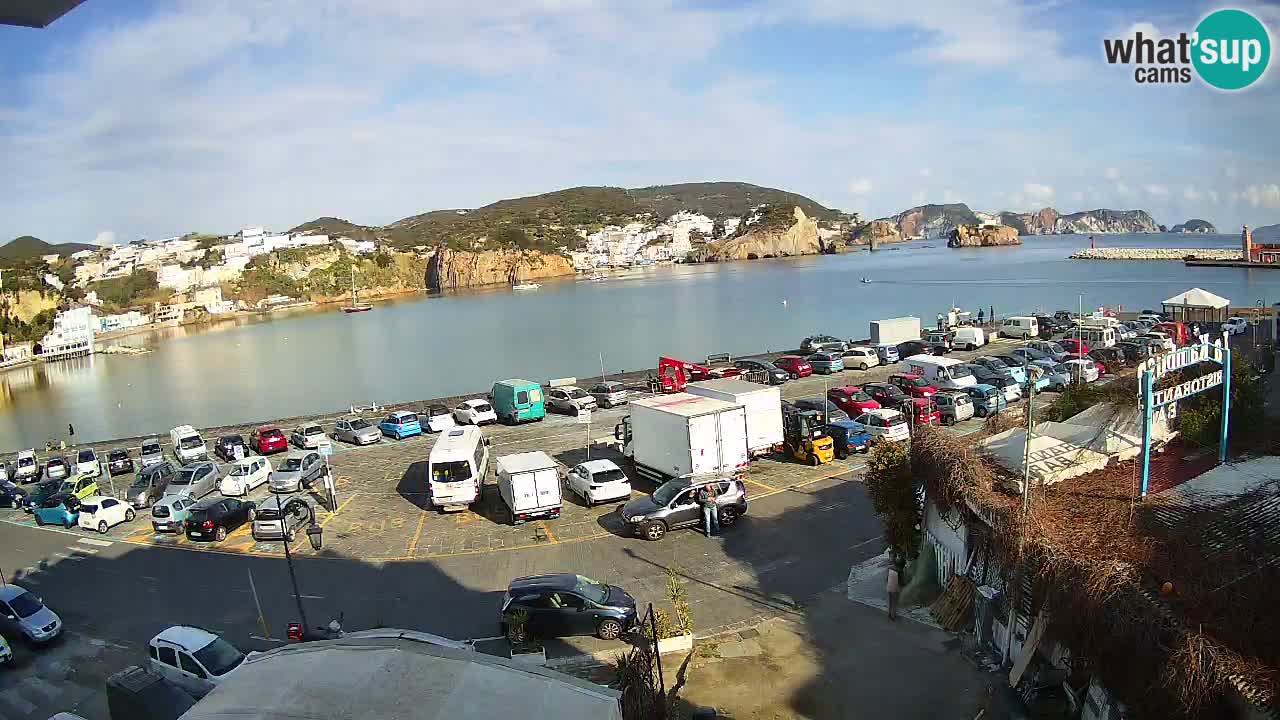 Insel Ponza Hafen webcam – Italien