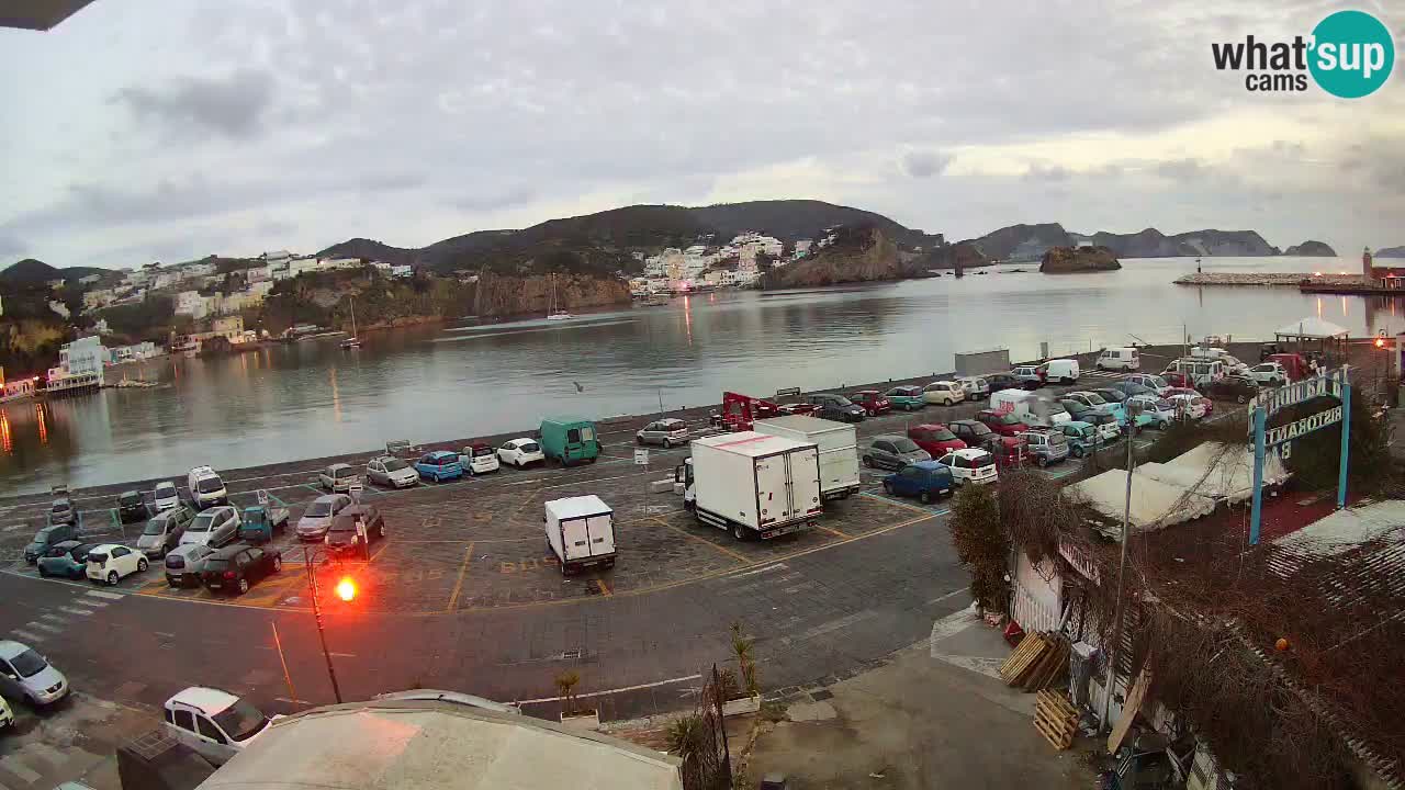 Webcam du port de Ponza – Île de Ponza