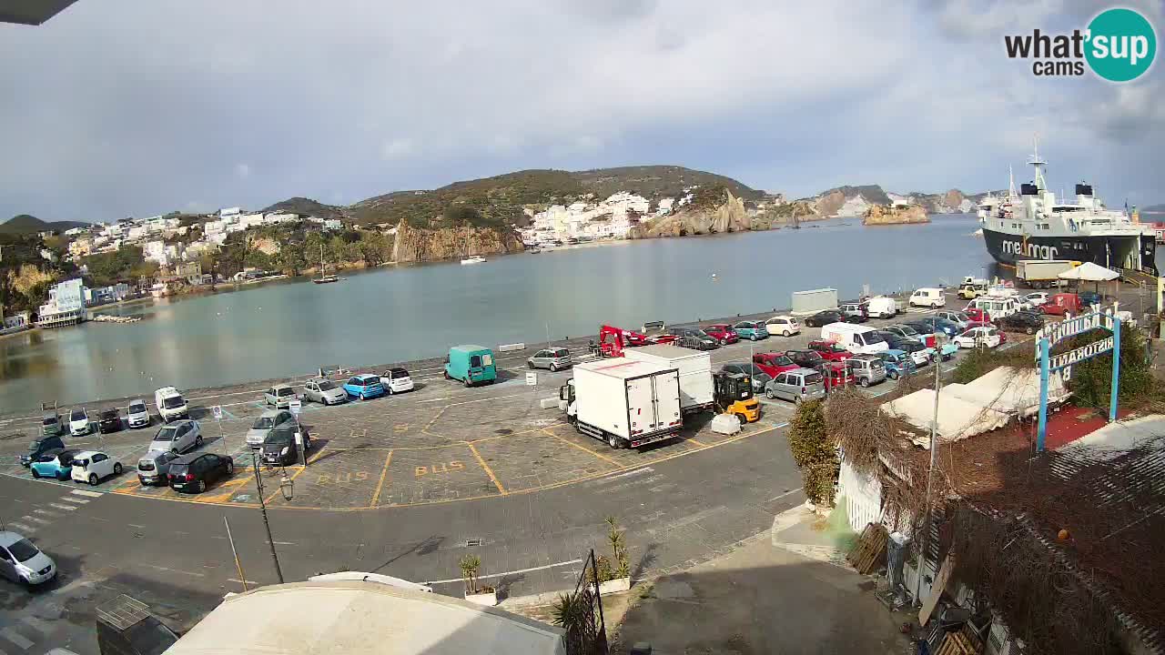 Insel Ponza Hafen webcam – Italien