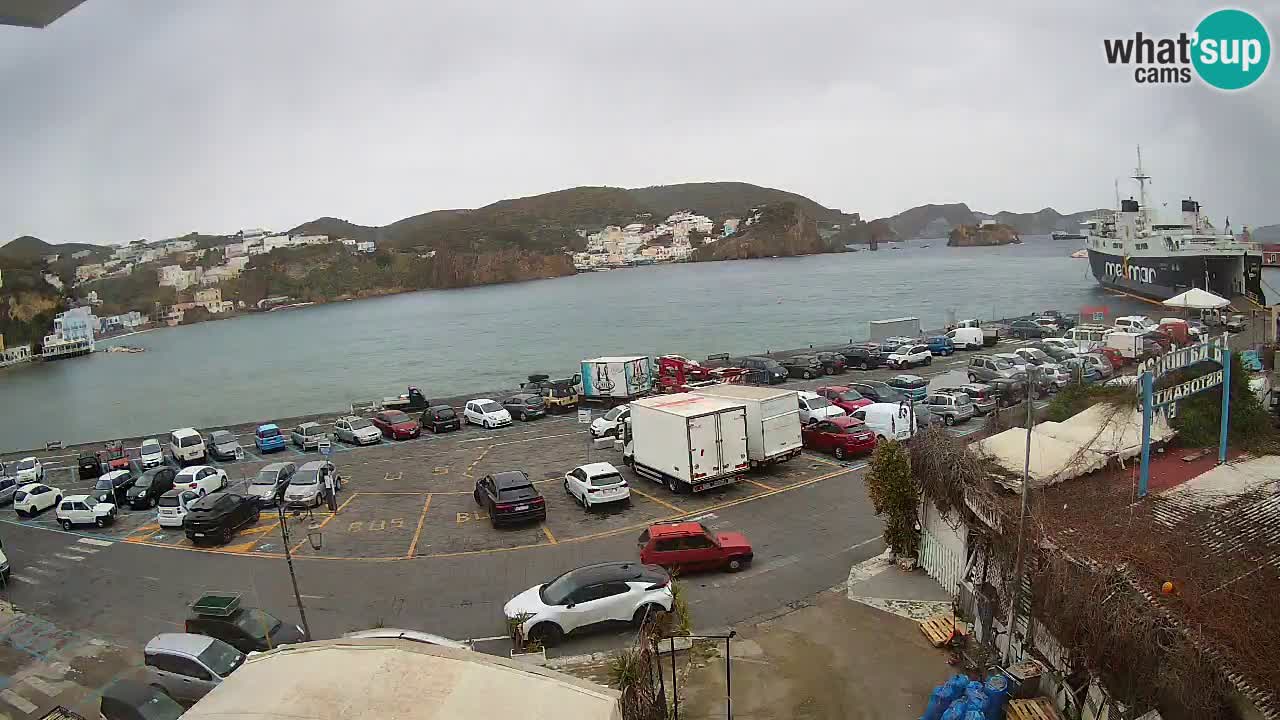 Insel Ponza Hafen webcam – Italien