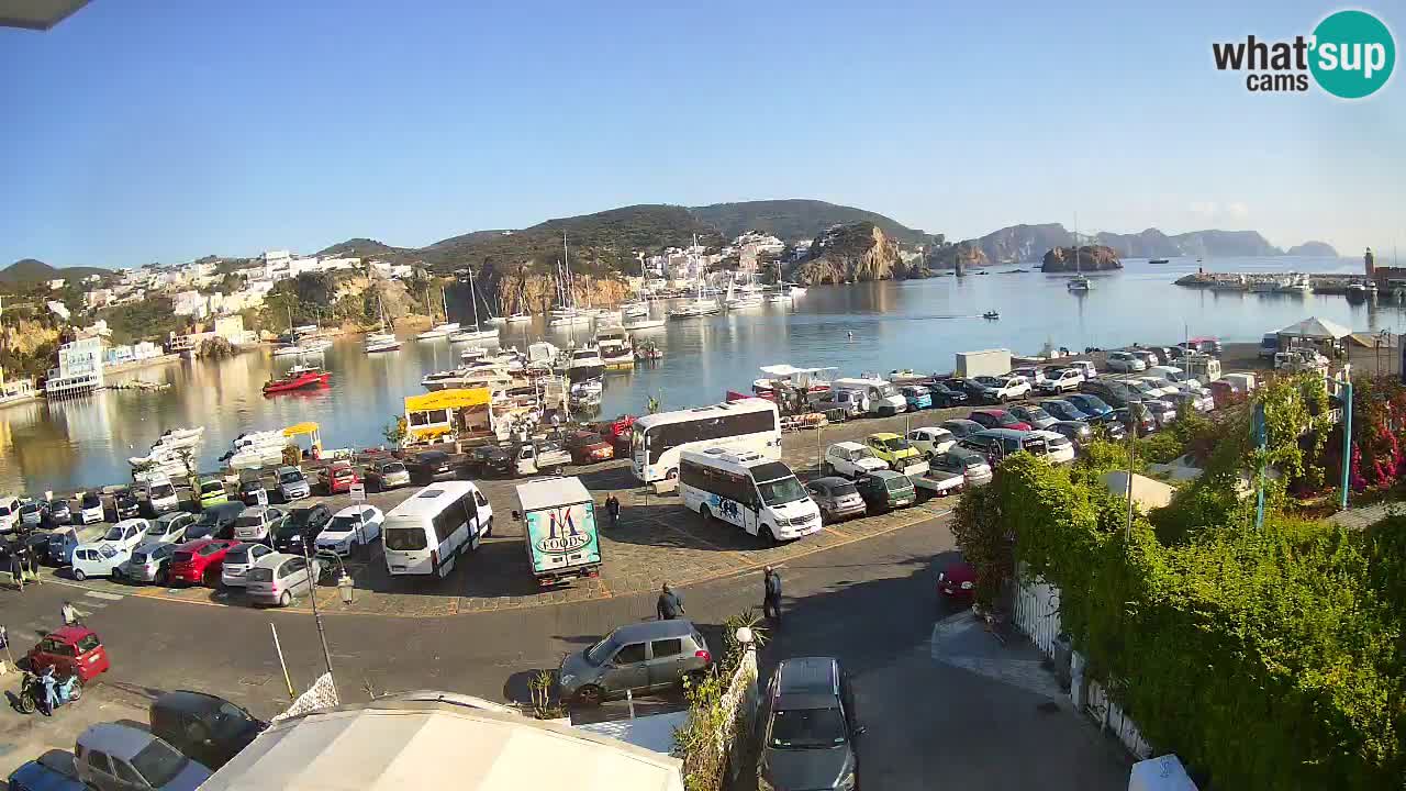 Insel Ponza Hafen webcam – Italien