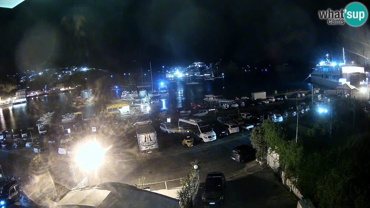 Pristanišče Ponza spletna kamera – Otok Ponza