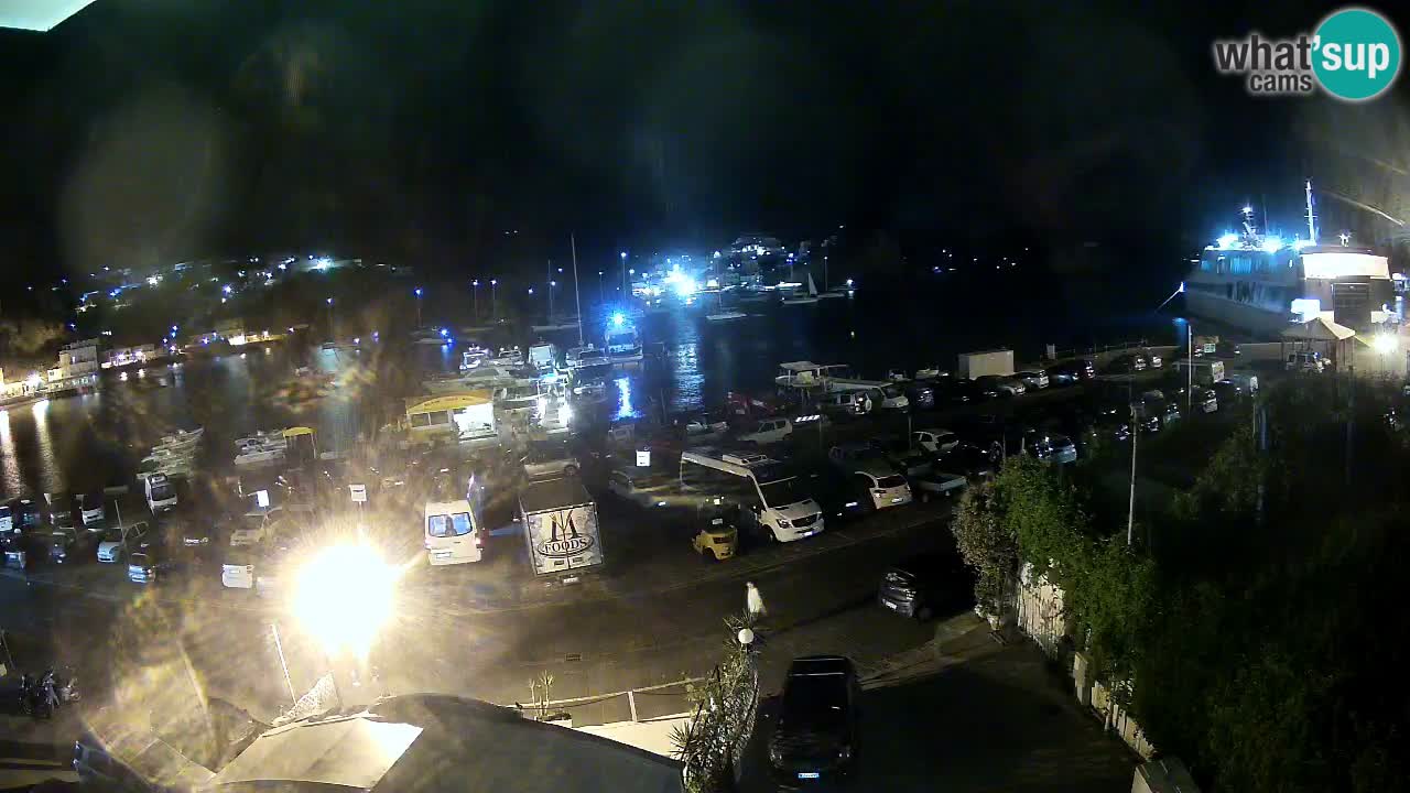 Insel Ponza Hafen webcam – Italien