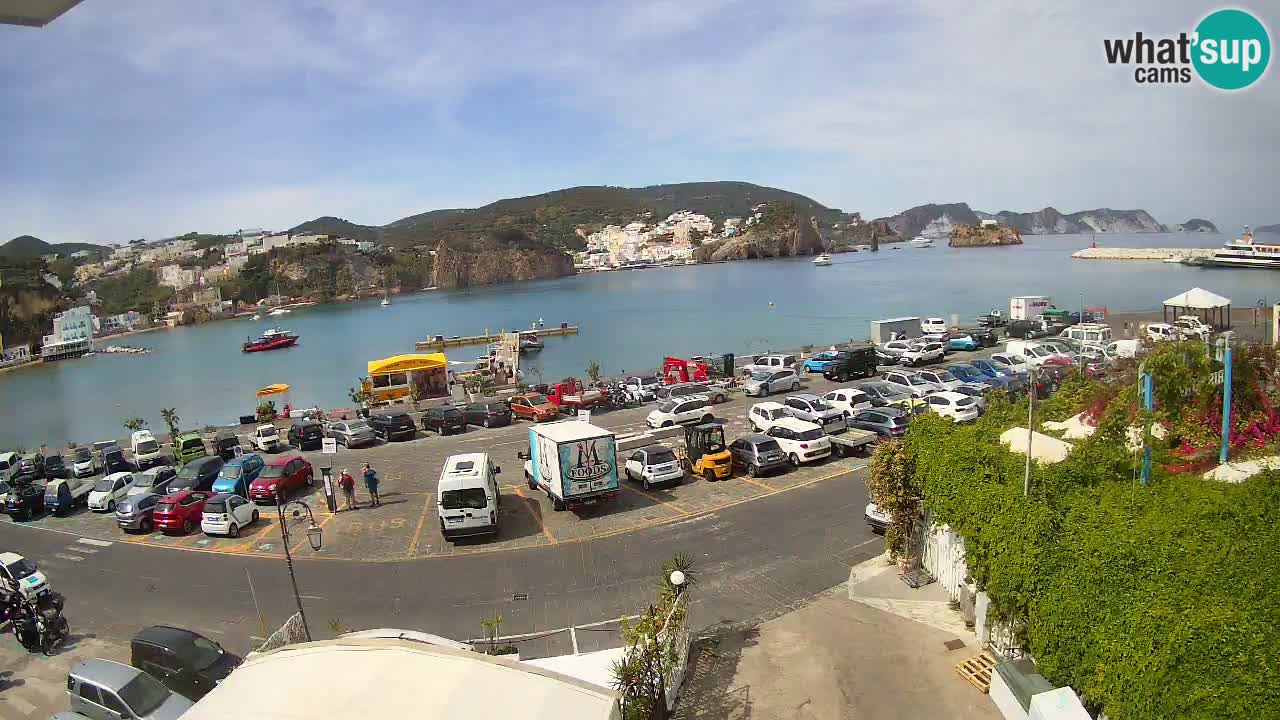 Insel Ponza Hafen webcam – Italien
