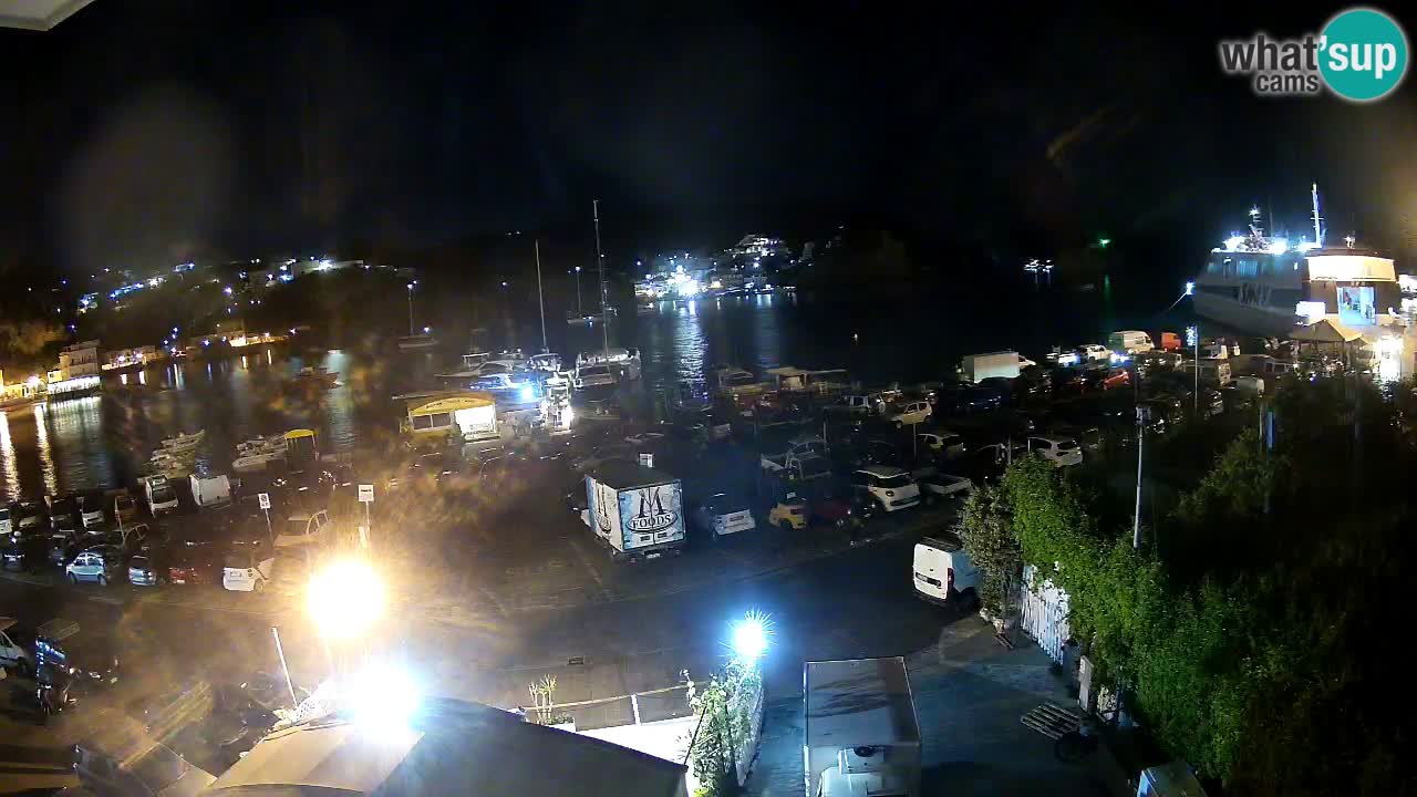 Pristanišče Ponza spletna kamera – Otok Ponza