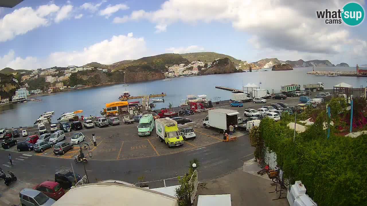 Insel Ponza Hafen webcam – Italien