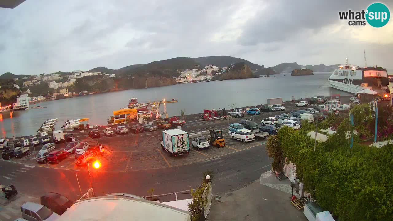 Insel Ponza Hafen webcam – Italien