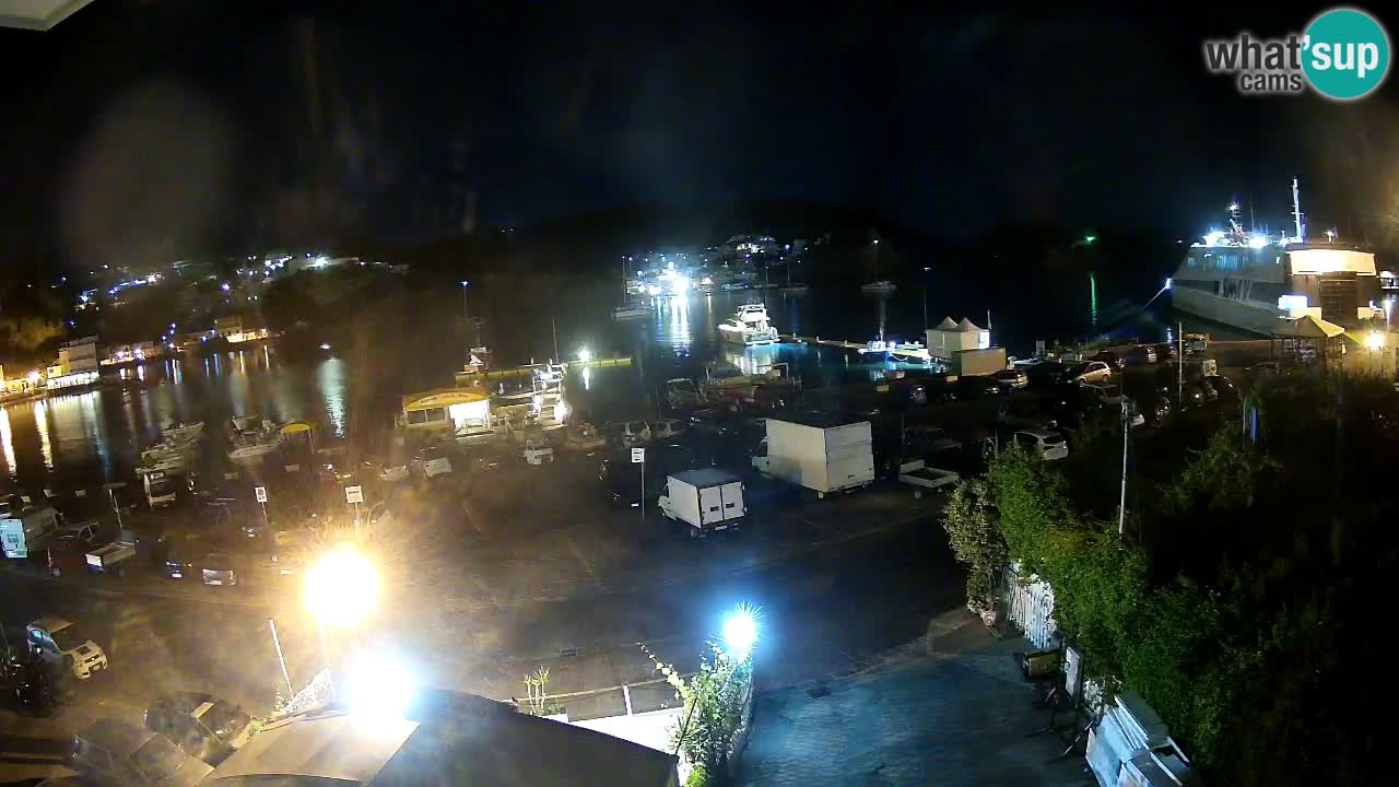 Pristanišče Ponza spletna kamera – Otok Ponza