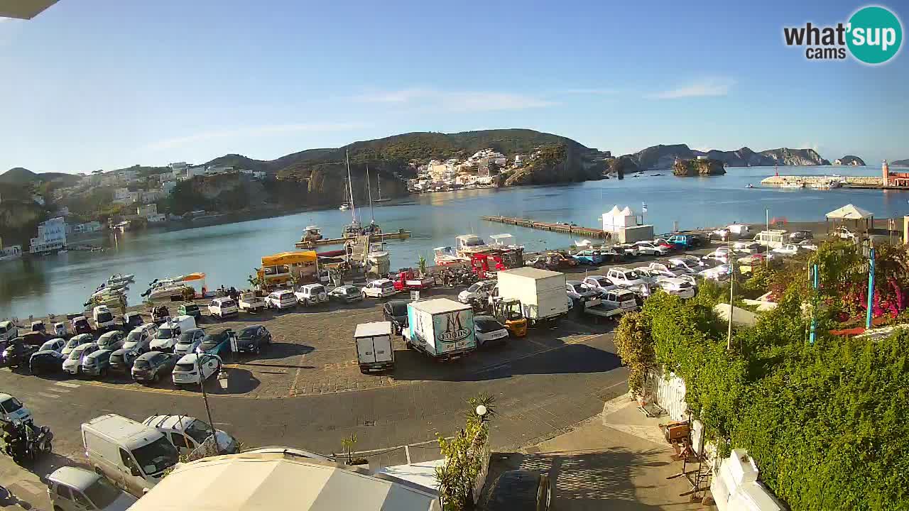 Insel Ponza Hafen webcam – Italien