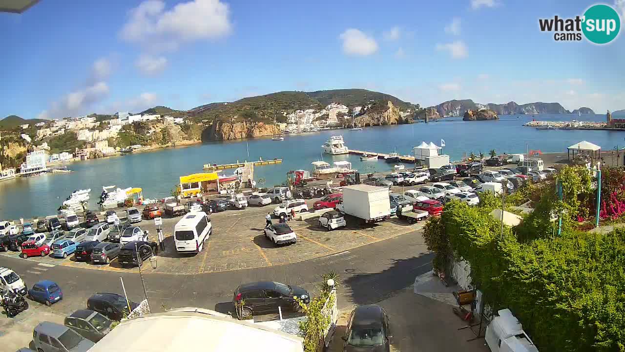 Pristanišče Ponza spletna kamera – Otok Ponza