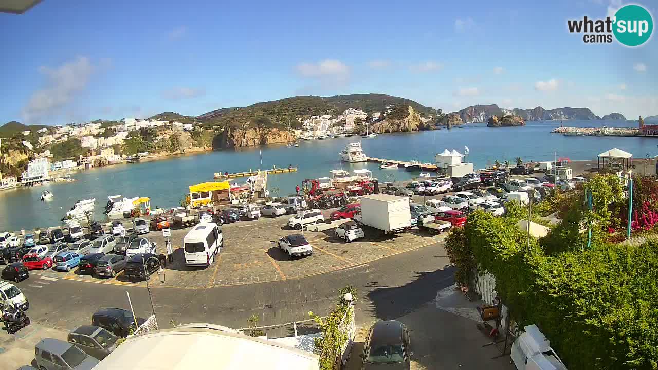Pristanišče Ponza spletna kamera – Otok Ponza