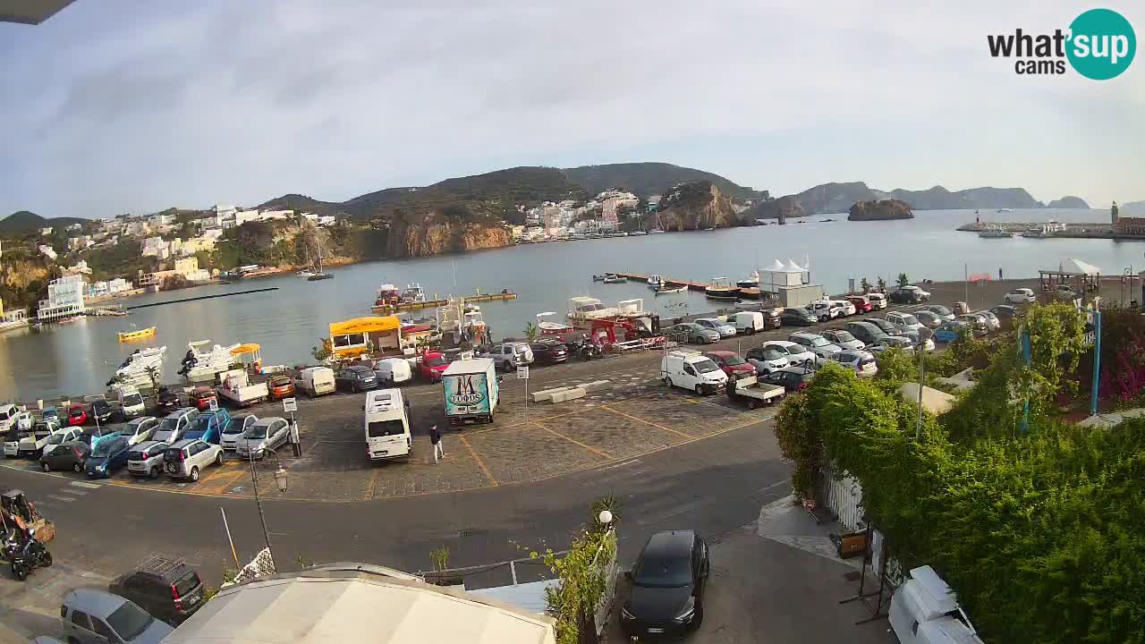 Insel Ponza Hafen webcam – Italien