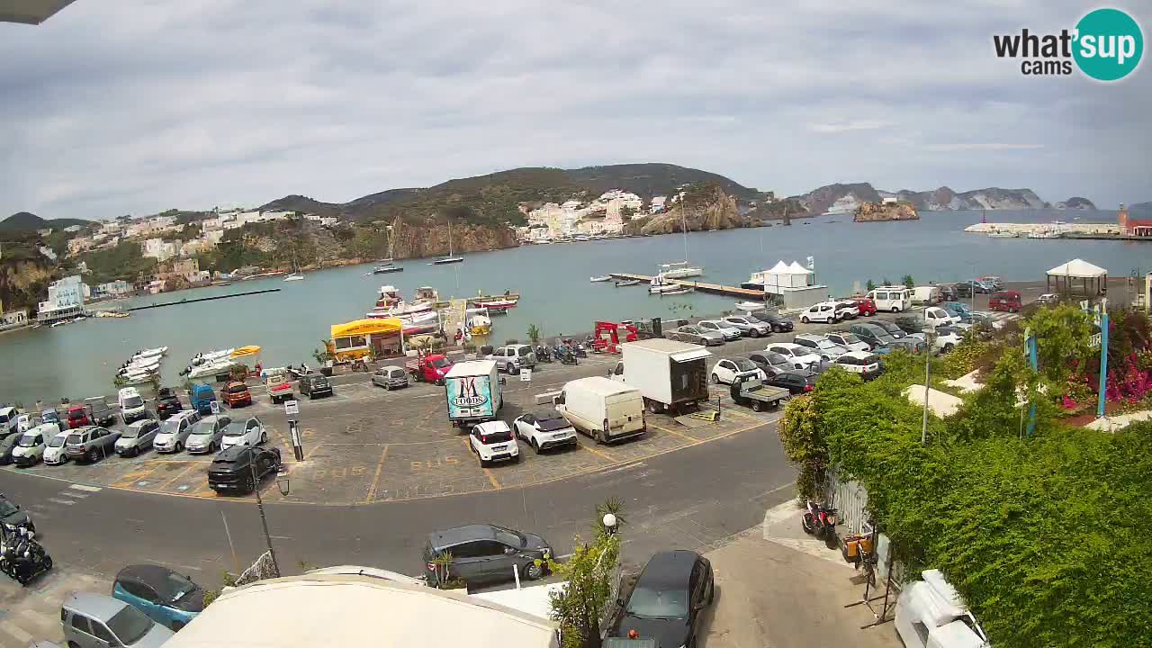 Insel Ponza Hafen webcam – Italien