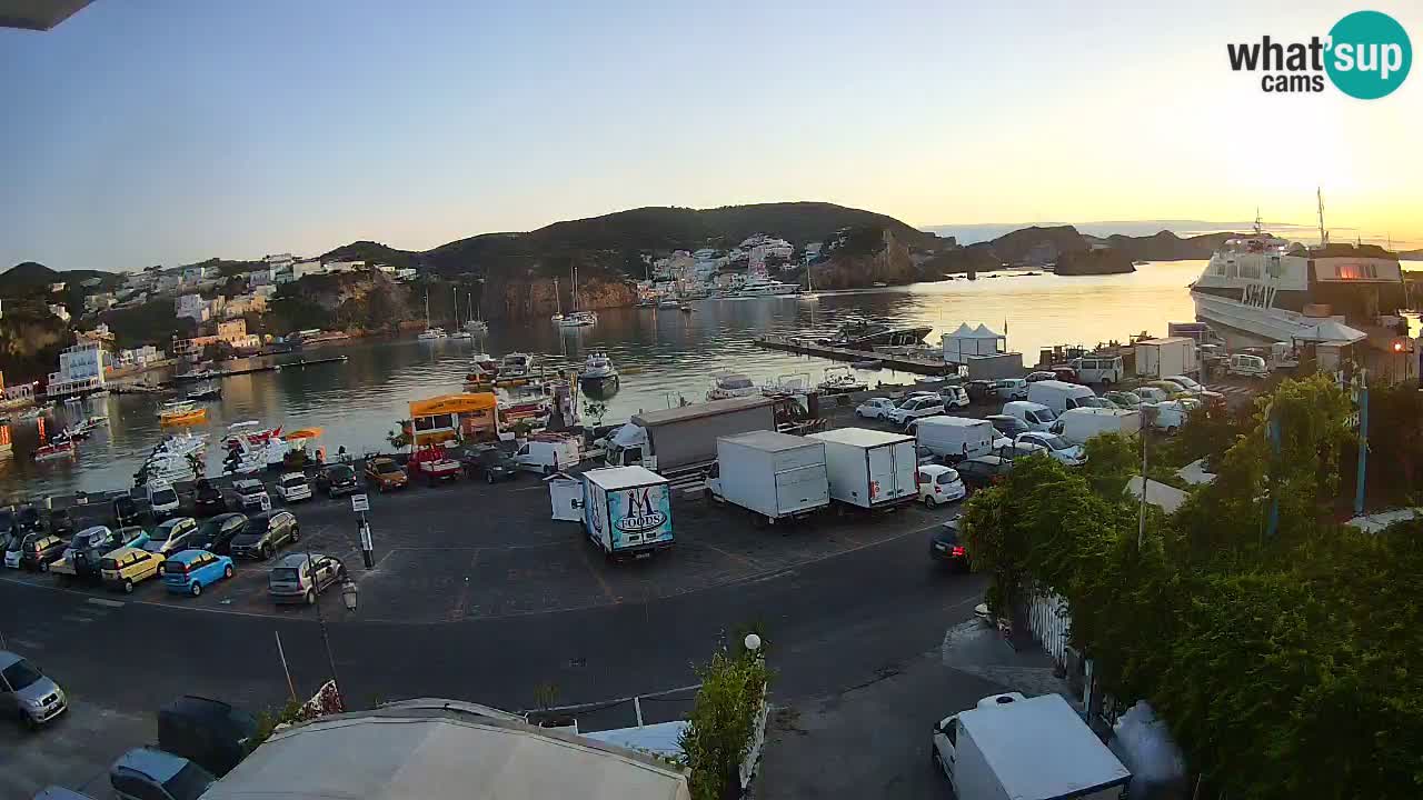 Webcam Ponza porto