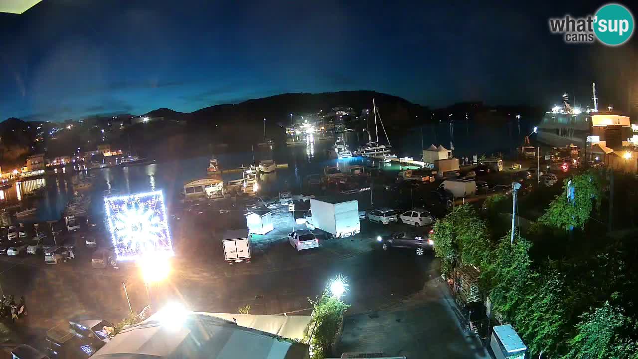 Pristanišče Ponza spletna kamera – Otok Ponza