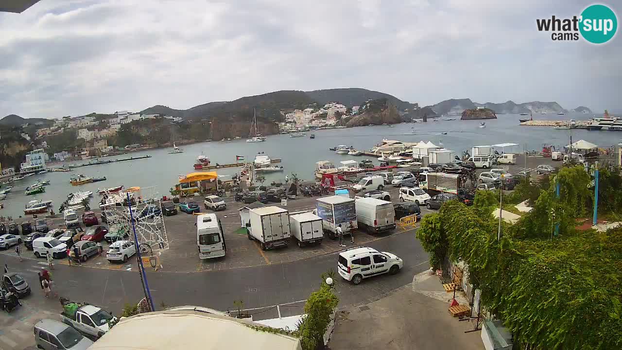 Insel Ponza Hafen webcam – Italien