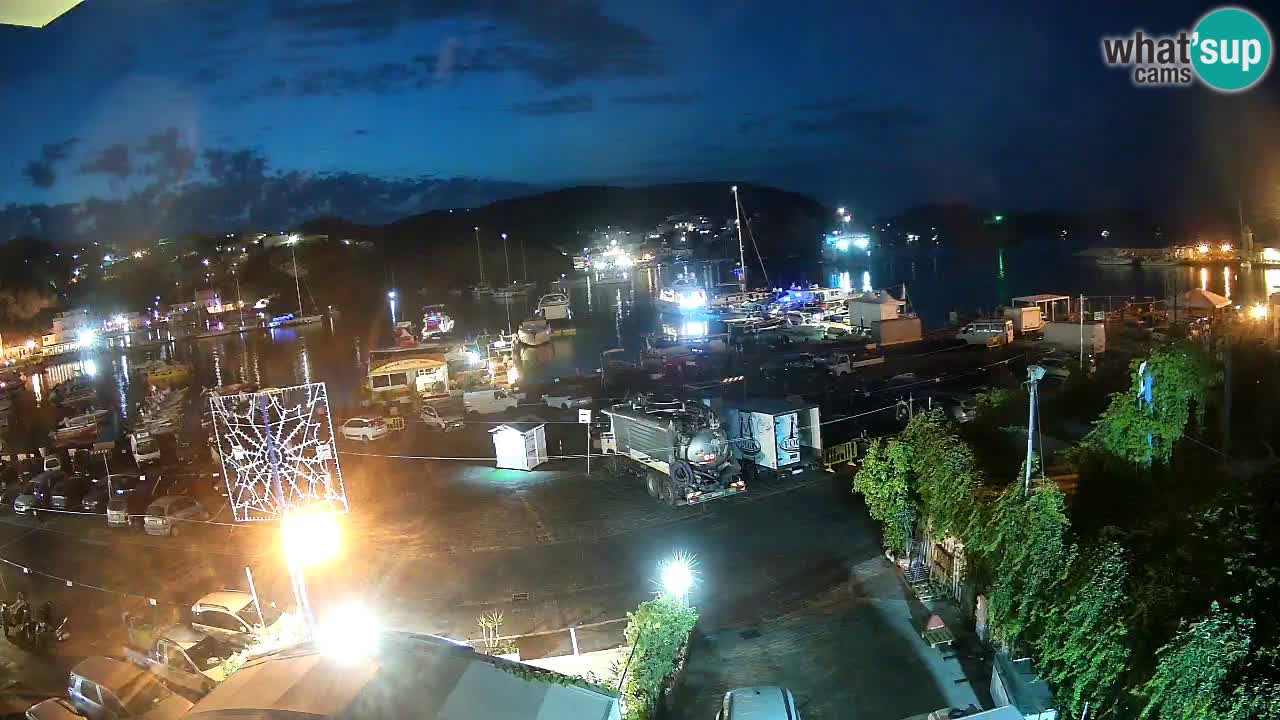Insel Ponza Hafen webcam – Italien