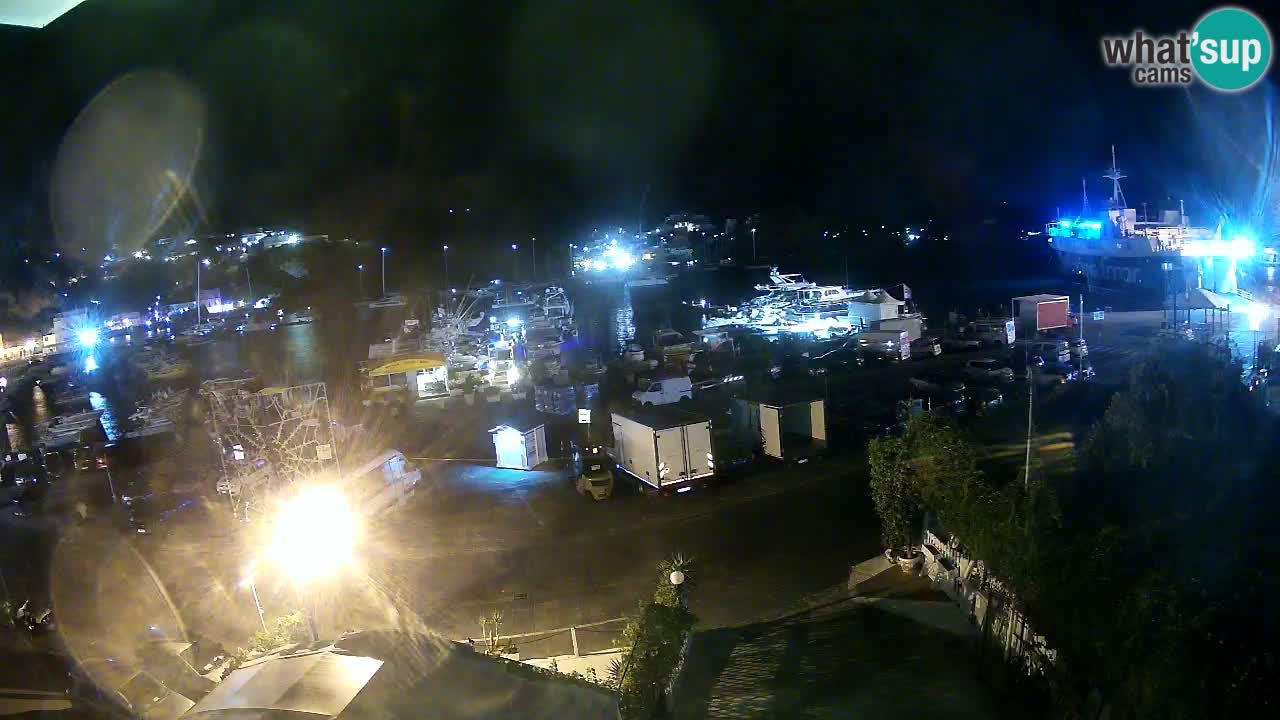 Pristanišče Ponza spletna kamera – Otok Ponza