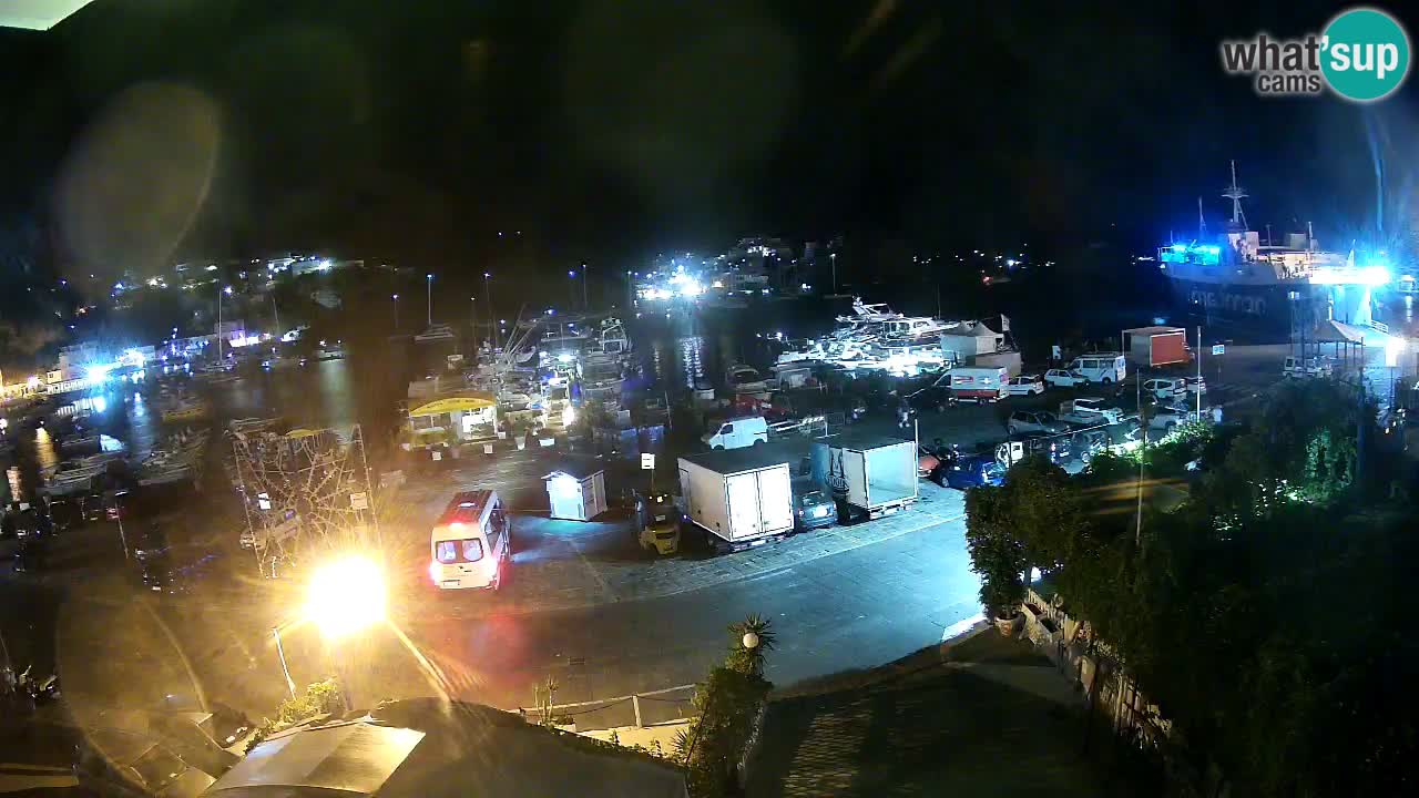 Pristanišče Ponza spletna kamera – Otok Ponza