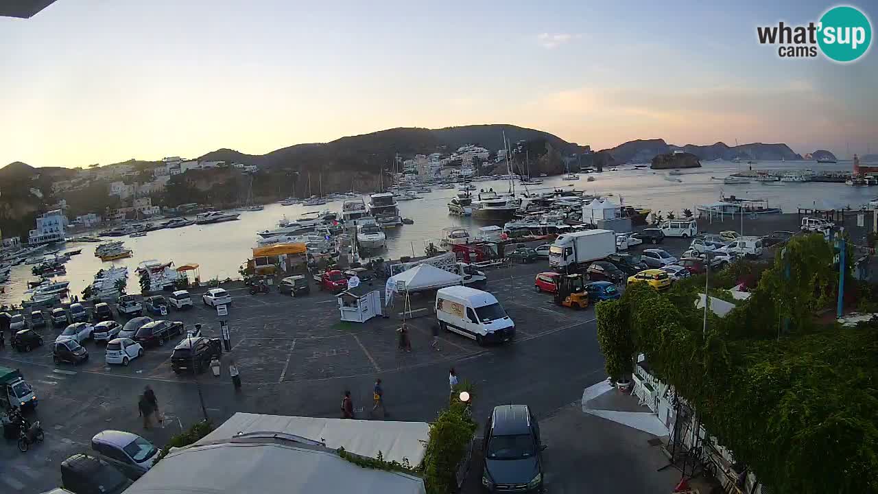Webcam du port de Ponza – Île de Ponza
