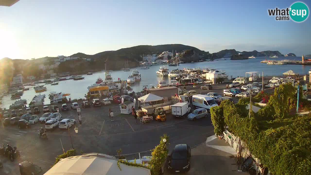 Web kamera luka Ponza – otok Ponza