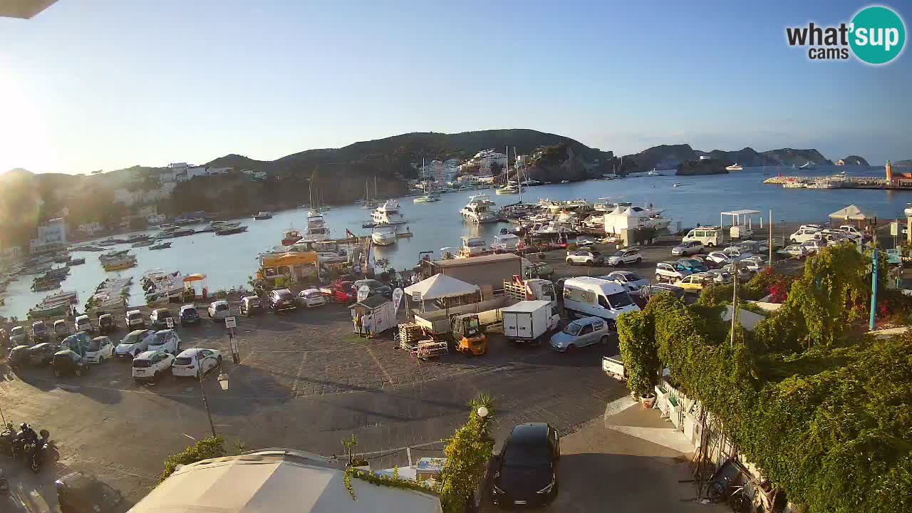 Webcam du port de Ponza – Île de Ponza