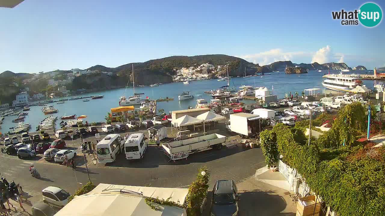 Pristanišče Ponza spletna kamera – Otok Ponza