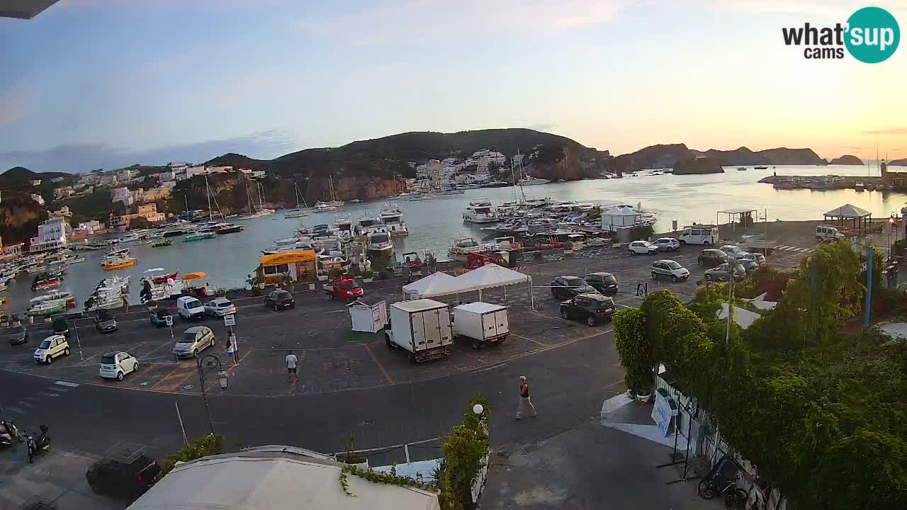 Web kamera luka Ponza – otok Ponza