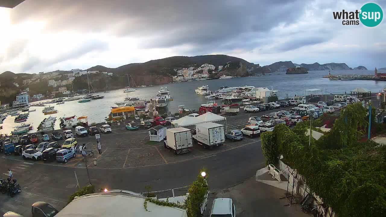 Web kamera luka Ponza – otok Ponza