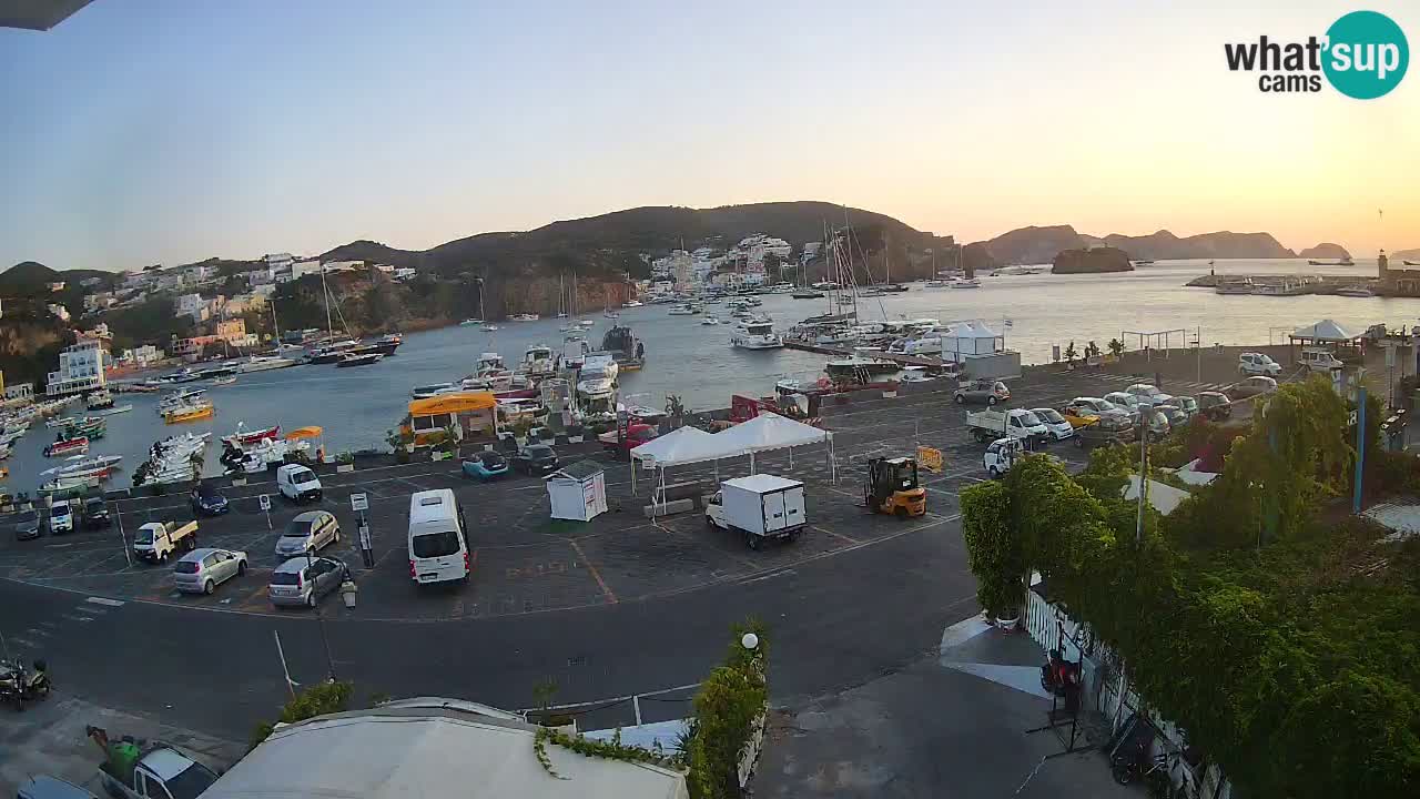 Webcam du port de Ponza – Île de Ponza